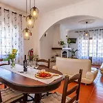 Дом отдыха Nº57 House - Ribamar Santo Isidoro
